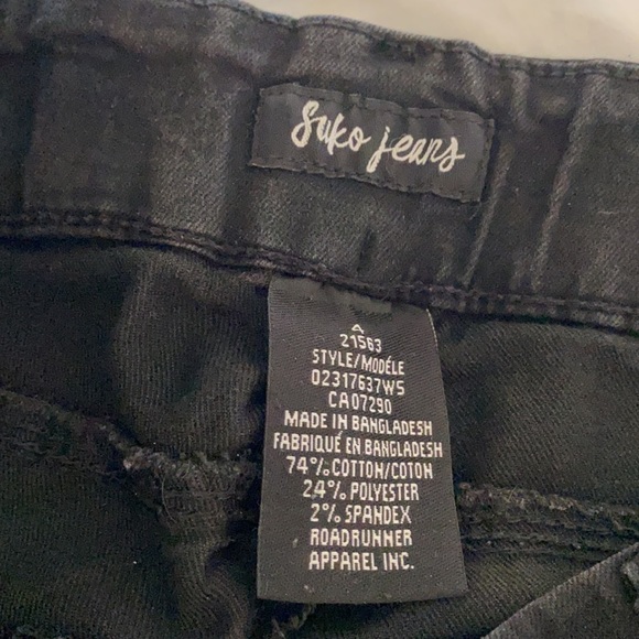 Suko Jeans Black Stretchy Jeans - Picture 2 of 3